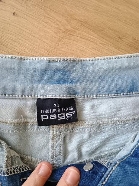 Rifľové kraťasy, 34