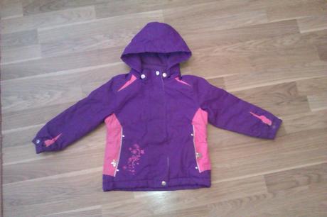 Zimná fialová bunda, 110
