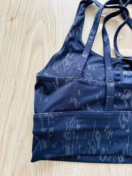 Športová podprsenka českej značky aeon athletics, s