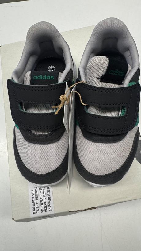 Adidas tenisky 23, adidas,23