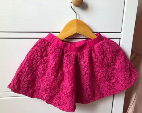 Ružová čipkovaná sukňa, 98, 98