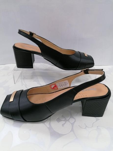 Letné kožené sandále 23220730 z+b, 36 - 41