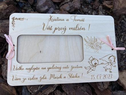 Svadobná drevená obálka na peniaze, 