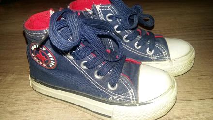 Tramkove topanky, 25