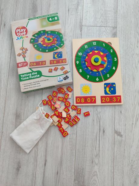 Playtive - drevene hodiny - skladačka,