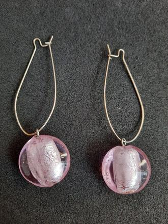 Ružové náušnice,