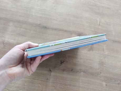 Pozri sa pod okienko - autíčka, 