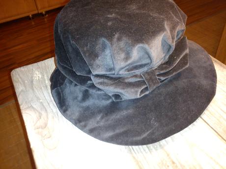 Elegantný klobúk, l