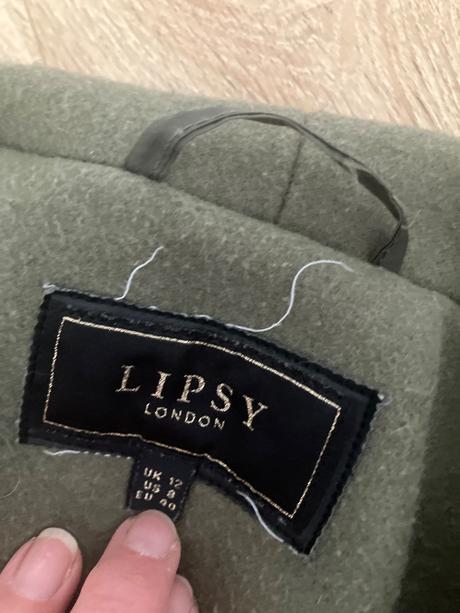 Zelenýkabát lipsy, lipsy london,m