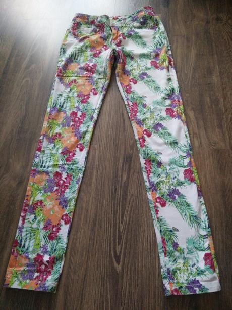 Dámske letné nohavice, s