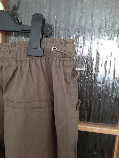 Nové nohavice, house,m