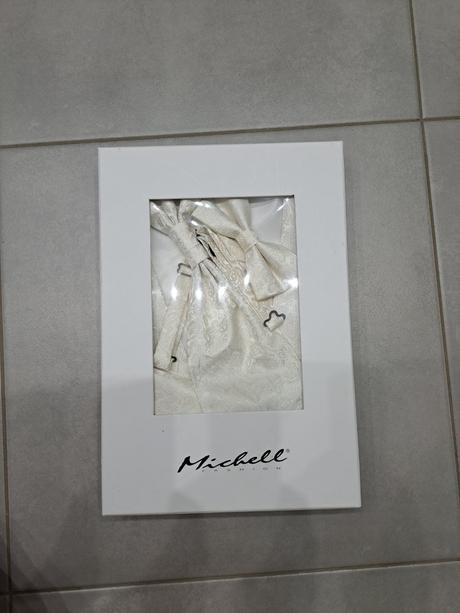 Vesta pre ženícha, xl