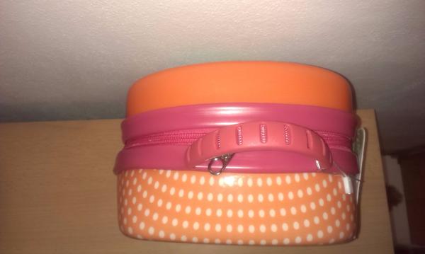 Taštička - box na desiatu Oops