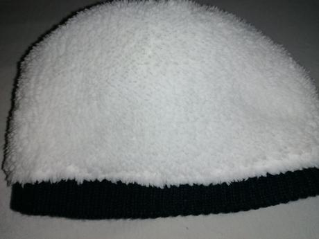 Čapica a nákrčník - komplet, 110