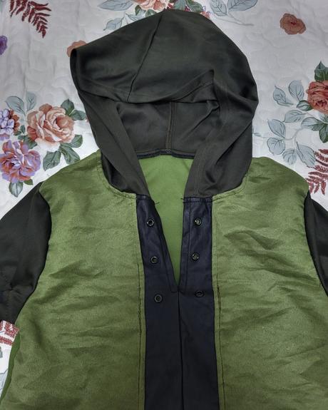 Karnevalový vrchný diel prince of thieves na 10-12, 