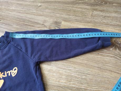 Asymetrické tričko, 104