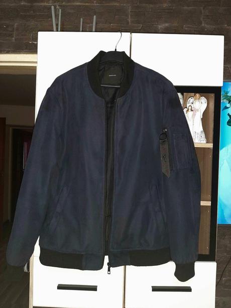 Bombera  reserved, reserved,l