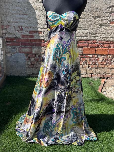 Dámske šaty, 40 / l