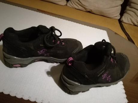 Turistické topánky, 35