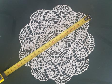 Háčkované dečky - rôzne 20cm,