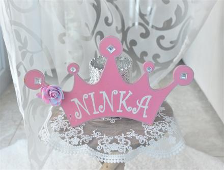 Drevený nápis ninka, 