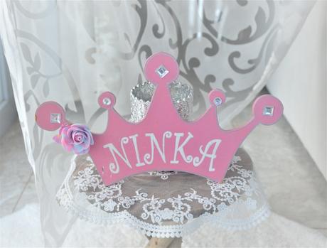 Drevený nápis ninka, 