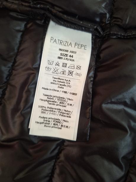 Ultraľahká páperová bunda patrizia pepe, m