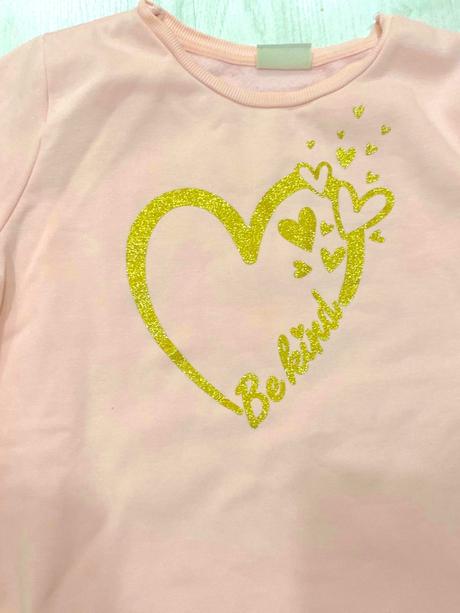 Dievčenská mikina so srdcom 152-156 cm, 152