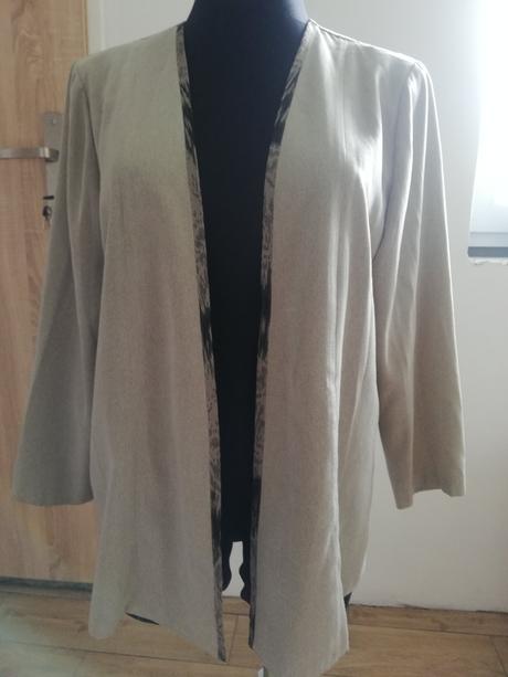 Lahucky letny kardigan, 46