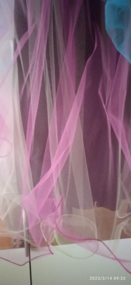 Dievčenské šaty, 158