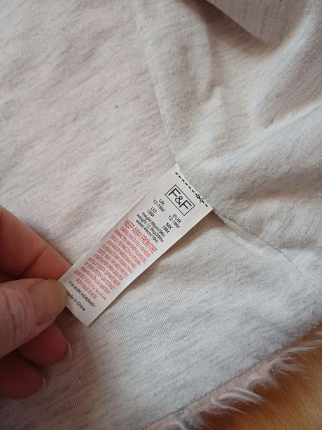 Hviezdičková vesta, f&f,86