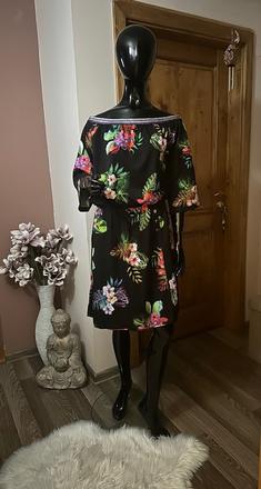 Letné šaty s odhalenými plecami zn liu jo originál, liu jo,l / m