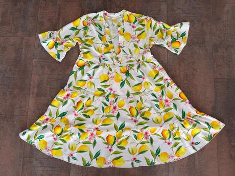 Letne saty citrony, 152