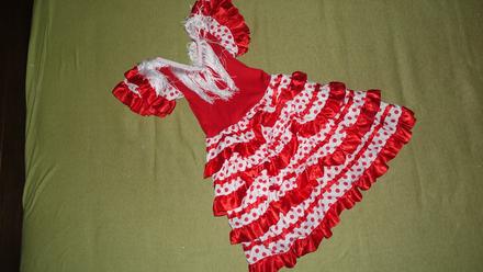 Saty pre tanecnicu spanielskych tancov,