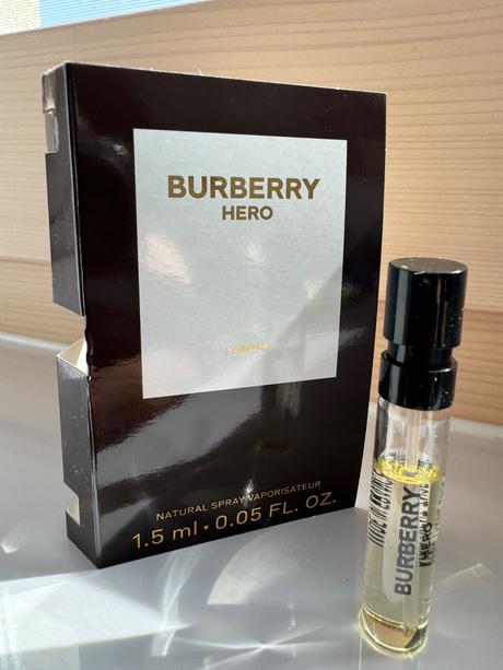 Burberry - hero parfum vzorka,