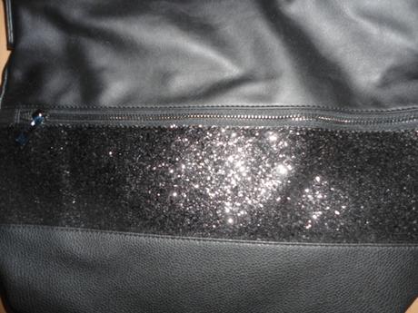 Cierna damska kabelka, 