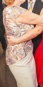 Spoločenské šaty, 42