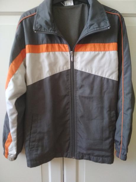 Tenšia  bundička, 140