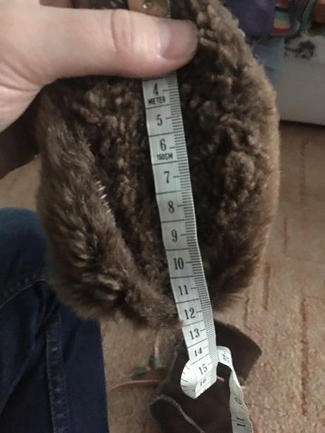 Kožené kožušinové capačky 17/18, 17