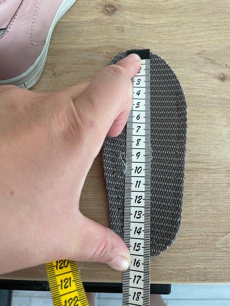 Bartušky topanocky, 23