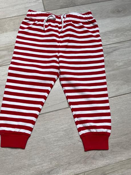 Tenké bavlnené tepláky, 98