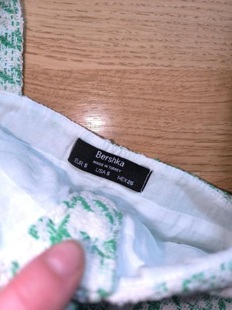 Dámsky crop top, bershka,s