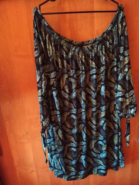 Šaty carmen v. 54, 54