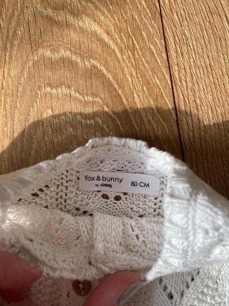 Svetrík biely, fox & bunny,80