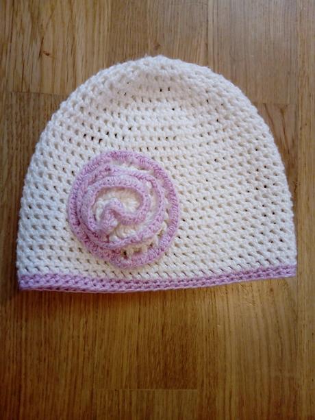 Háčkovaná čiapka na 1-2 roky, 80