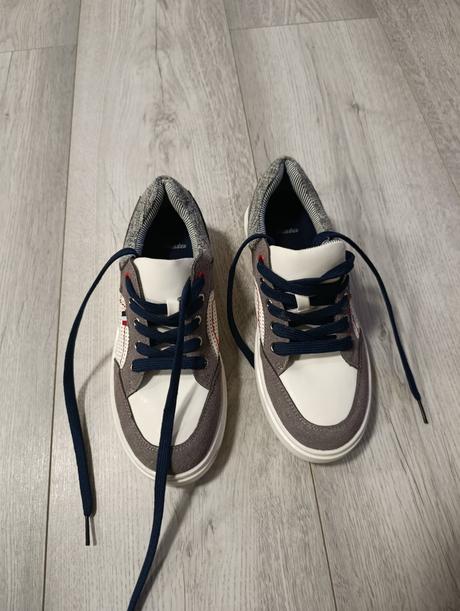 Tenisky zara, baťa,34