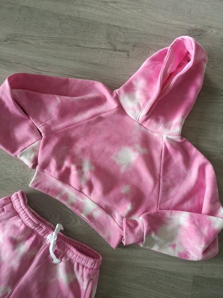 Teplakova súprava, s