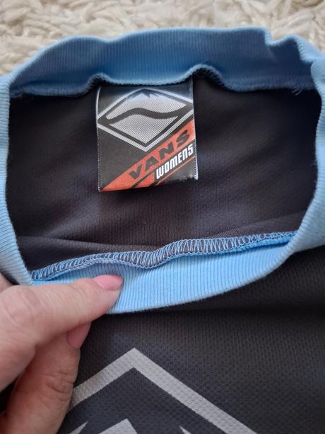 Vans funkčné športové tričko, xs
