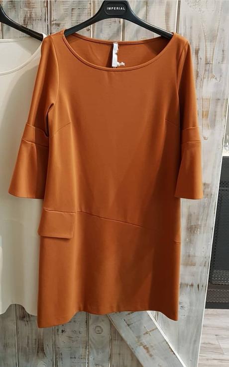 Krásne karamelové krátke šaty imperial, xs