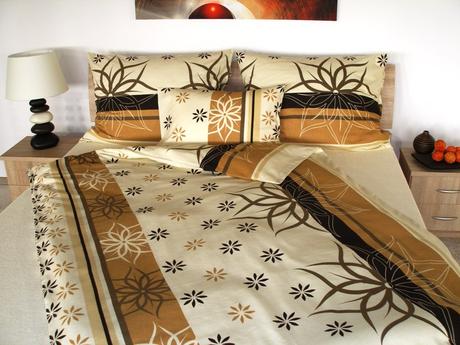 Posteľné súpravy,